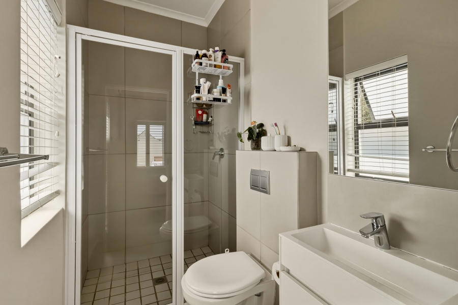 3 Bedroom Property for Sale in Aan de Wijnlanden Western Cape